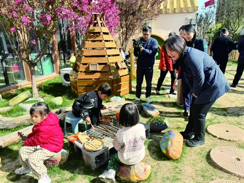 “商量”调研组在济南市高新区玉兰花园幼儿园实地考察